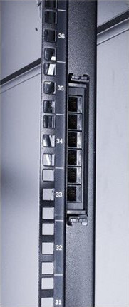 APC DDC Cat 6 UTP CMR 6XRJ-45 Black 11