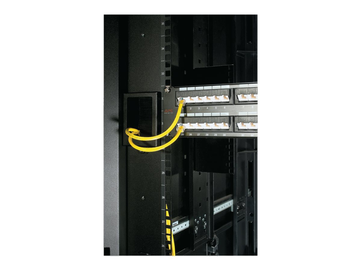 APC NetShelter SX 750mm Mounting Rail