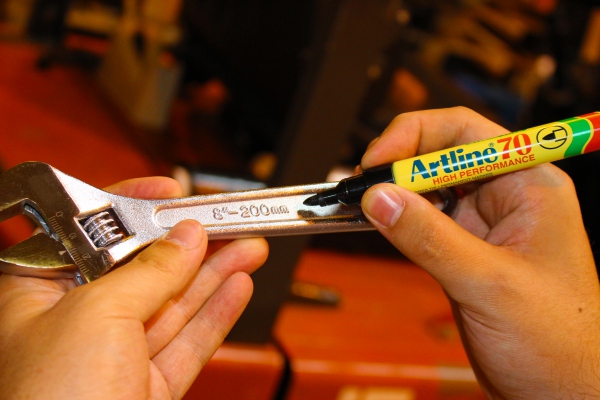 Artline 70 Permanent Merkepenn 1-Blister Sort