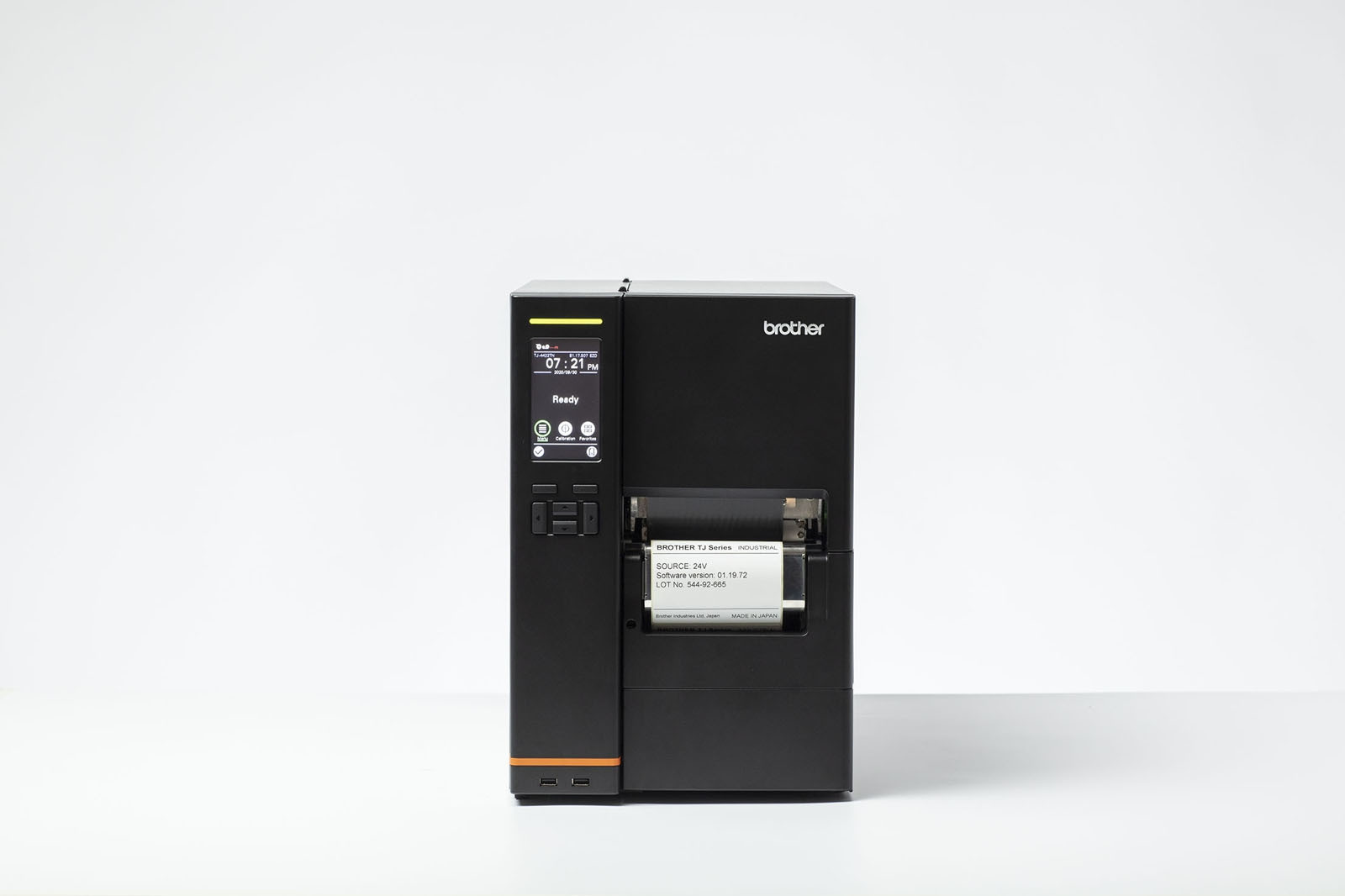 Industrial 4-inch 203 DPI label printer, colour touch displa