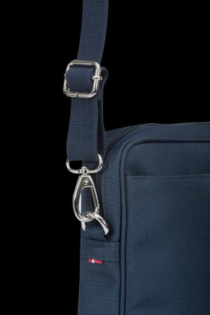 15&#039;&#039; Slim Laptop Bag Fifth Avenue (Recycled), Blue