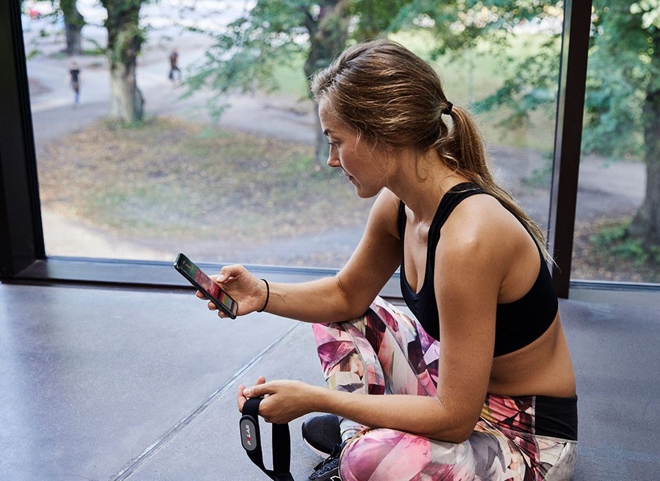 Polar H9 Heart Rate Sensor, Black (M/XXL)