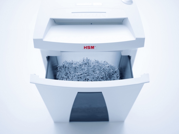 HSM SECURIO C18 document shredder P2 3,9 mm