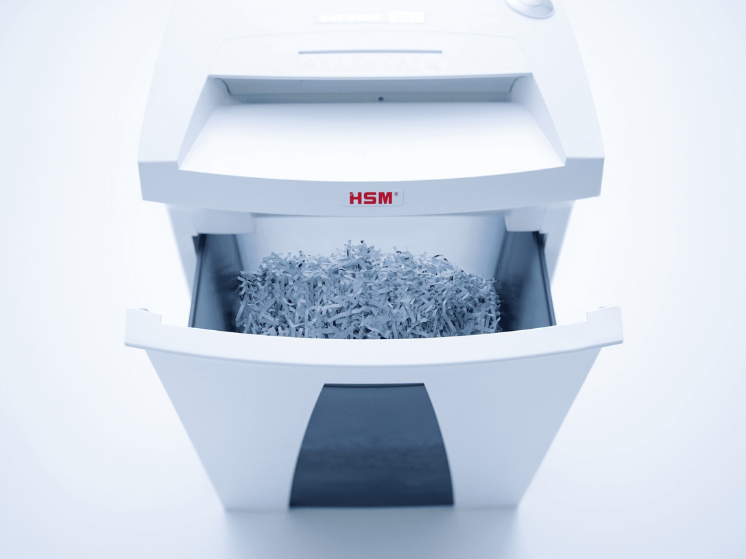 HSM SECURIO C18 document shredder P2 5,8 mm