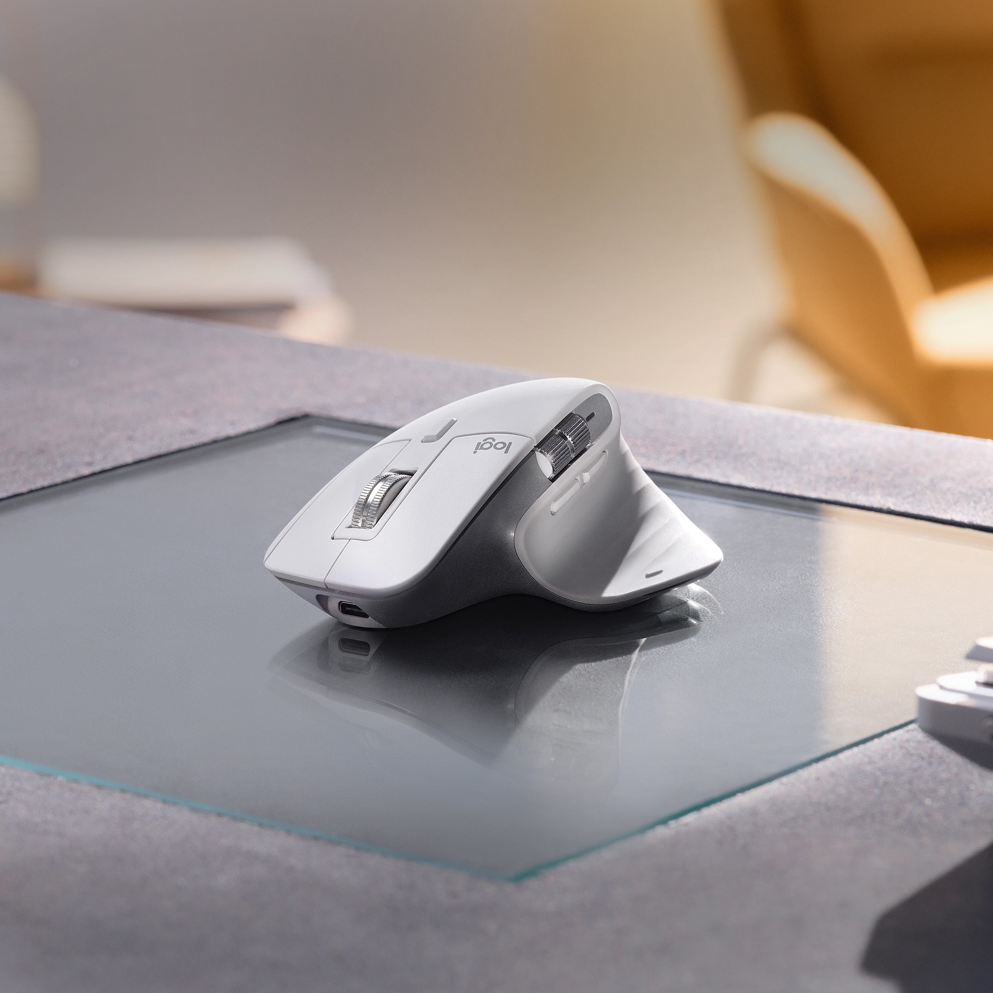 MX Master 3S For Mac Performance Wireless Mouse, Pale Grey