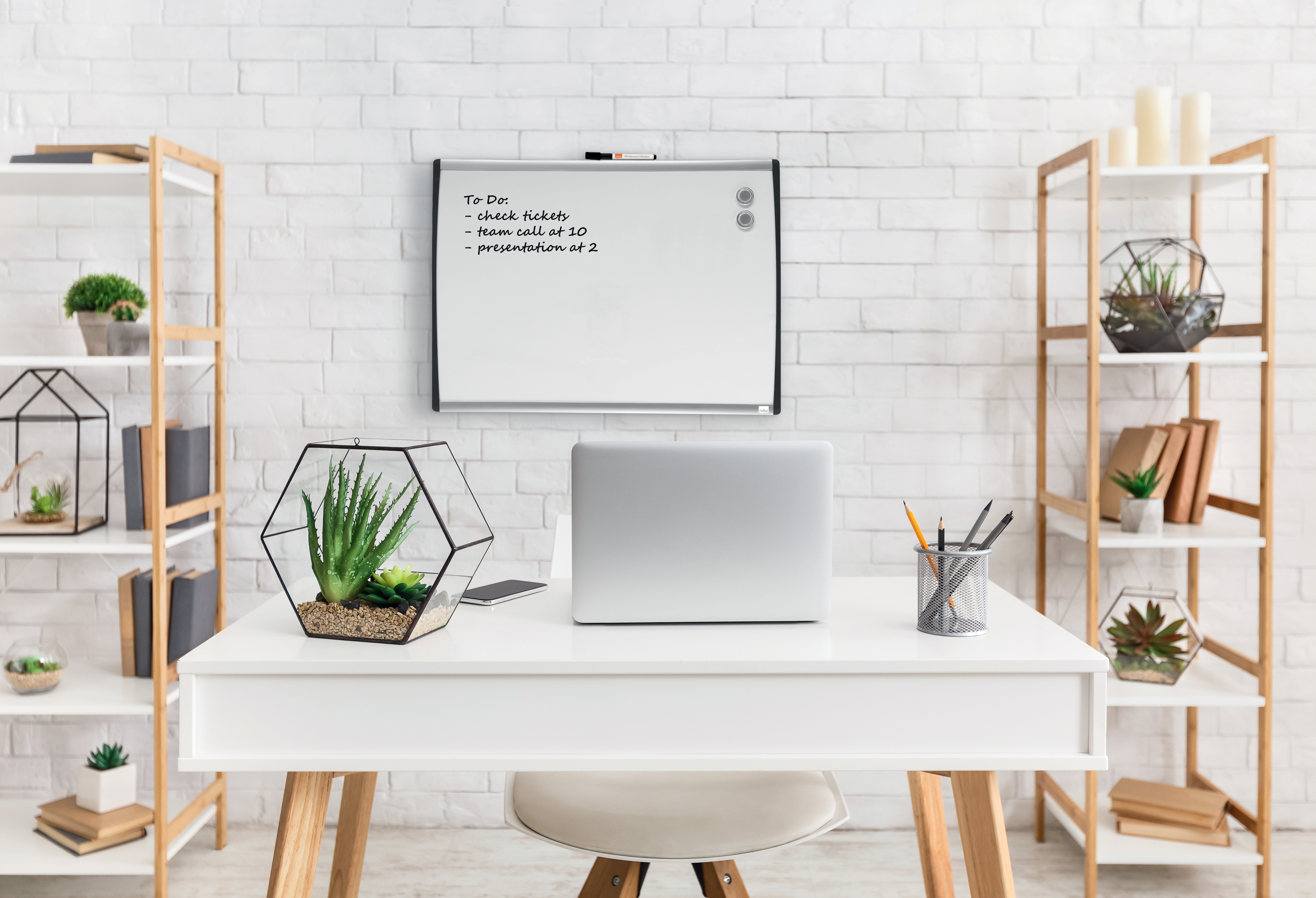 Whiteboard Buet ramme 58,5x43cm Hvit