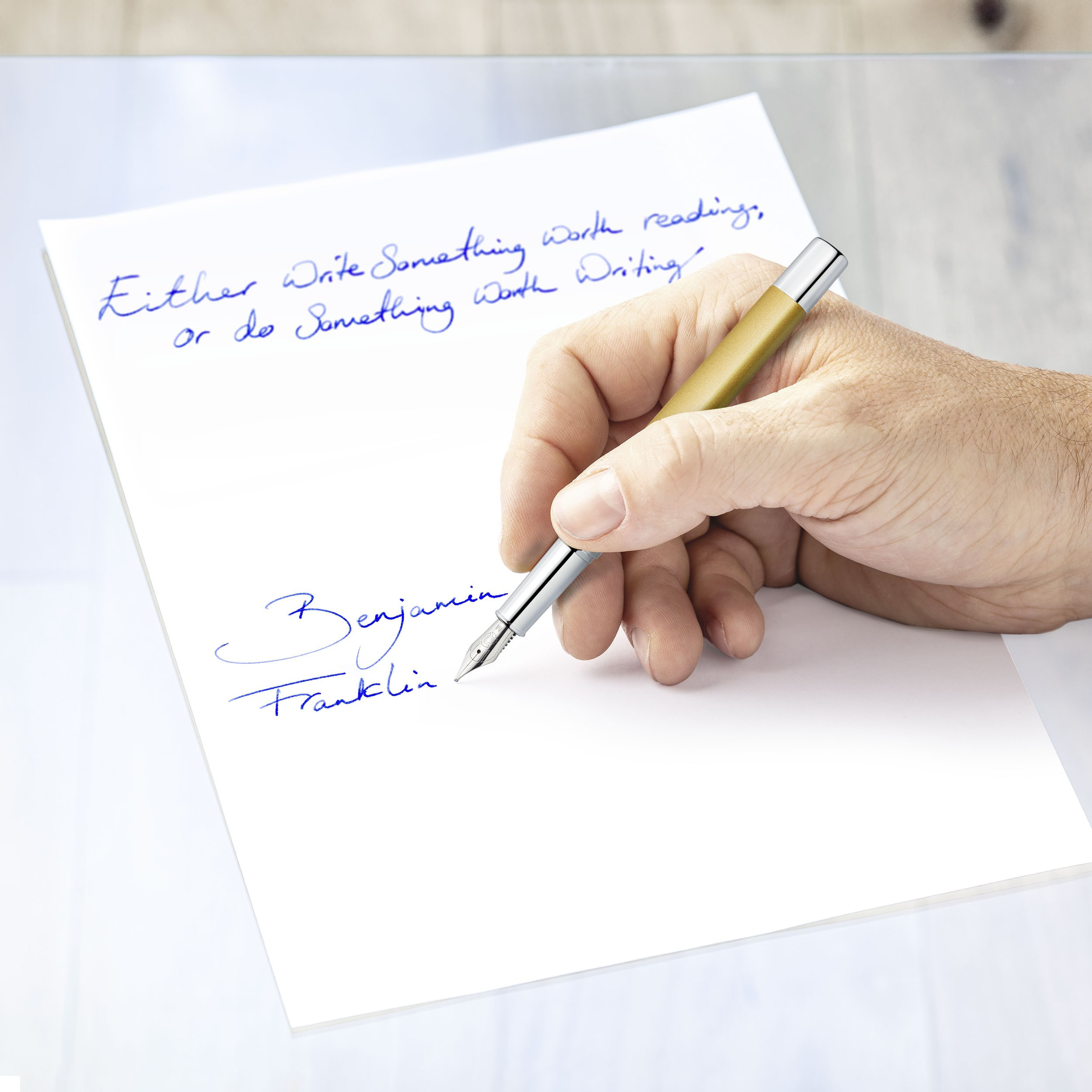 STAEDTLER Fyllepenn Triplus medium Gull