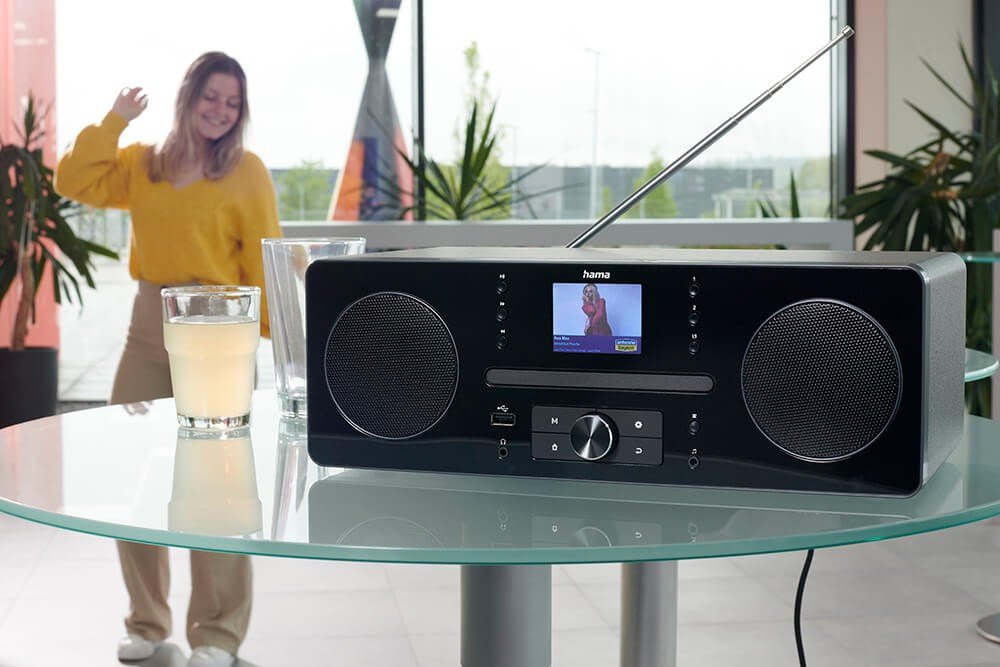 HAMA Radio FM/DAB+/CD/BT Internetradio DIR1570CBT Black