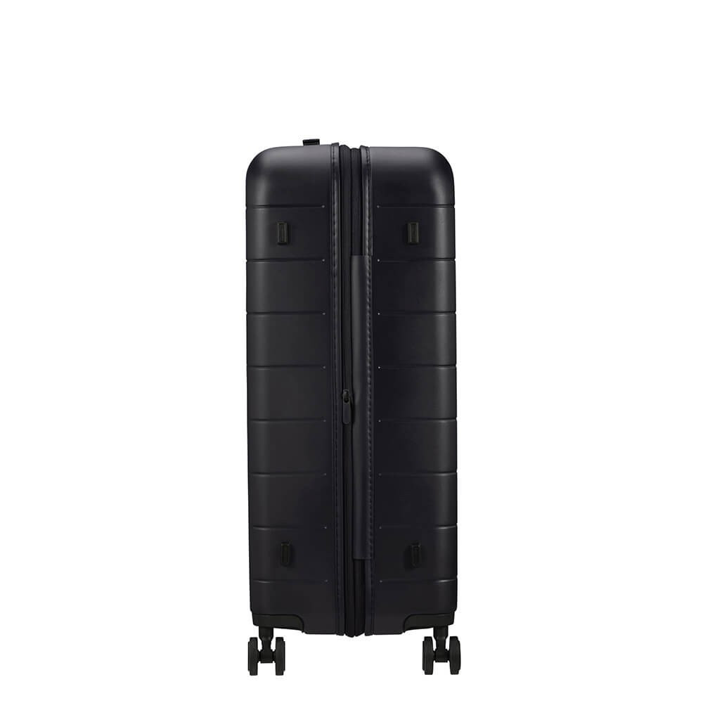 AMERICAN TOURISTER Nova Stream Spinner 77/28 Expand Black