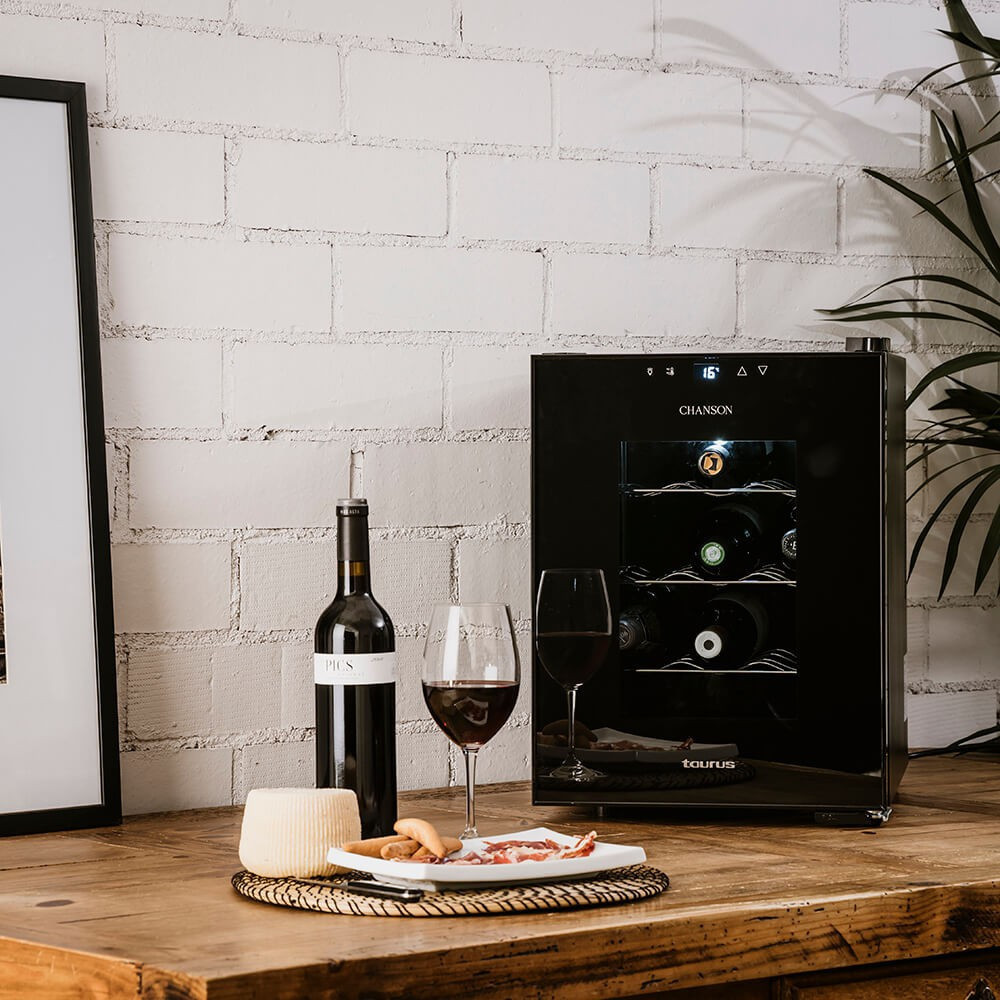 TAURUS Wine Cooler 12 Bottles
