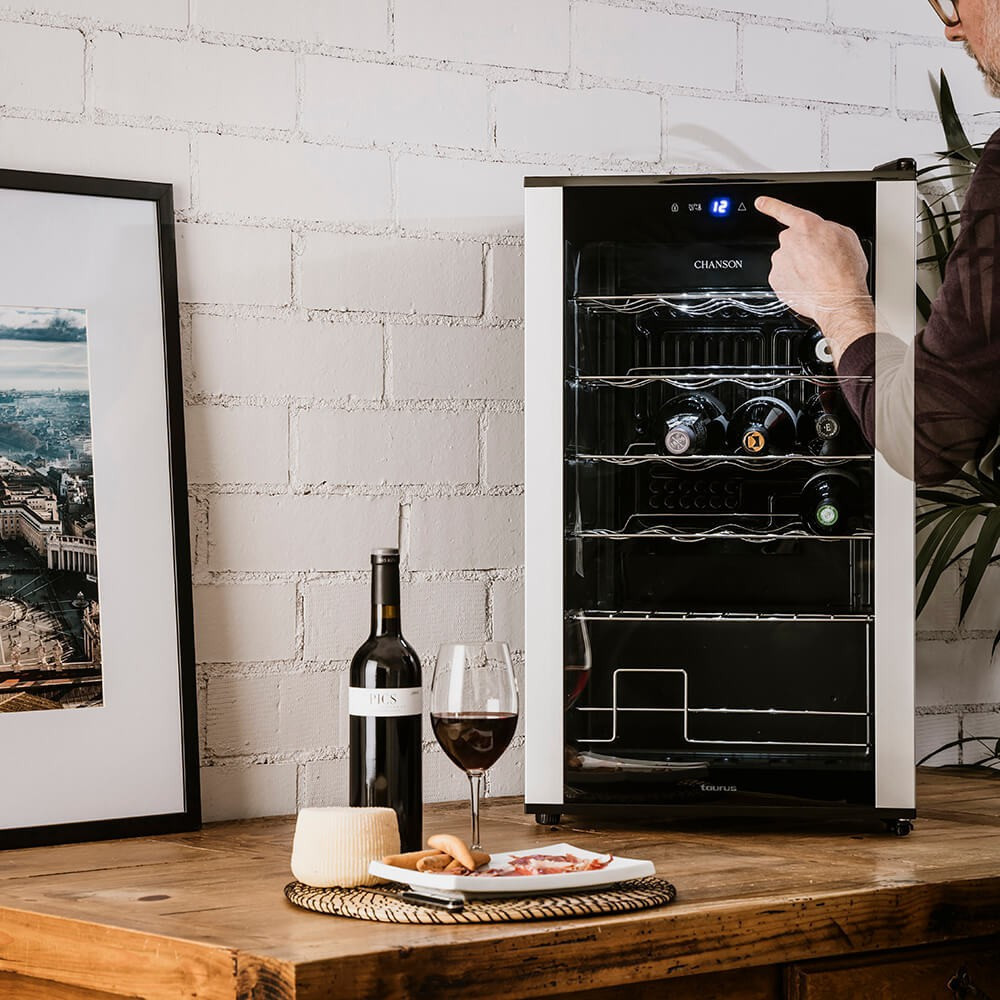 TAURUS Wine Cooler 24 Bottles