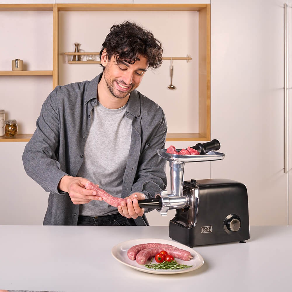 BLACK+DECKER Meat Grinder 2200W Black
