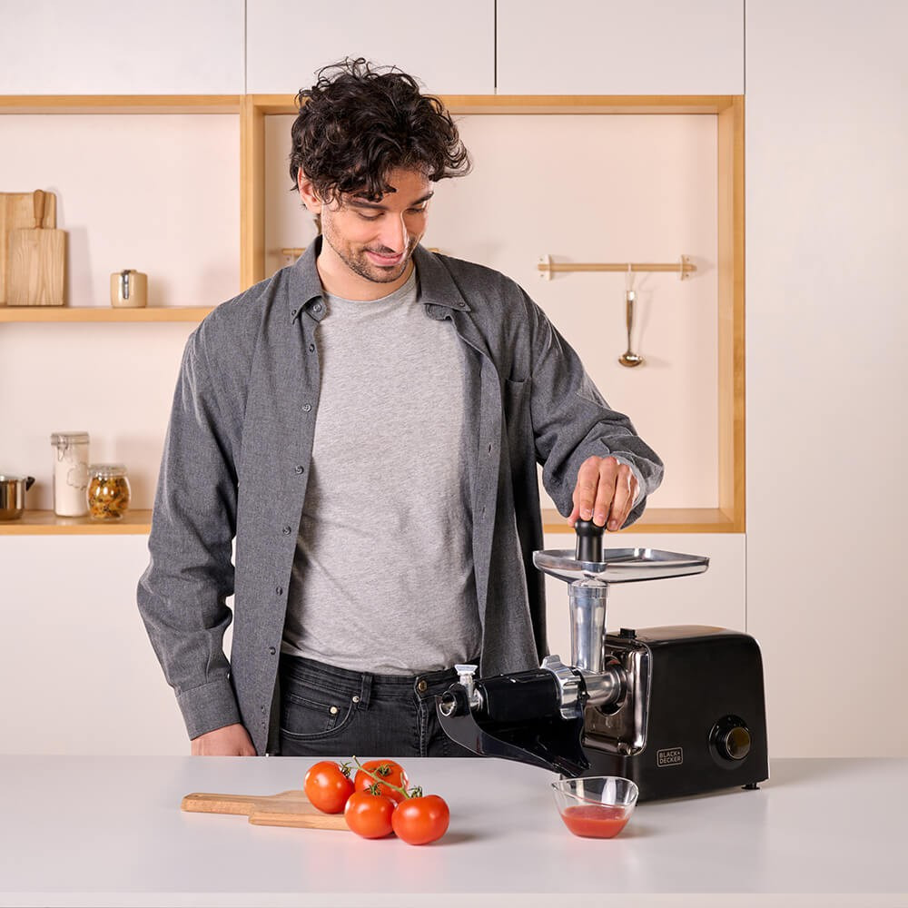 BLACK+DECKER Meat Grinder 2200W Black