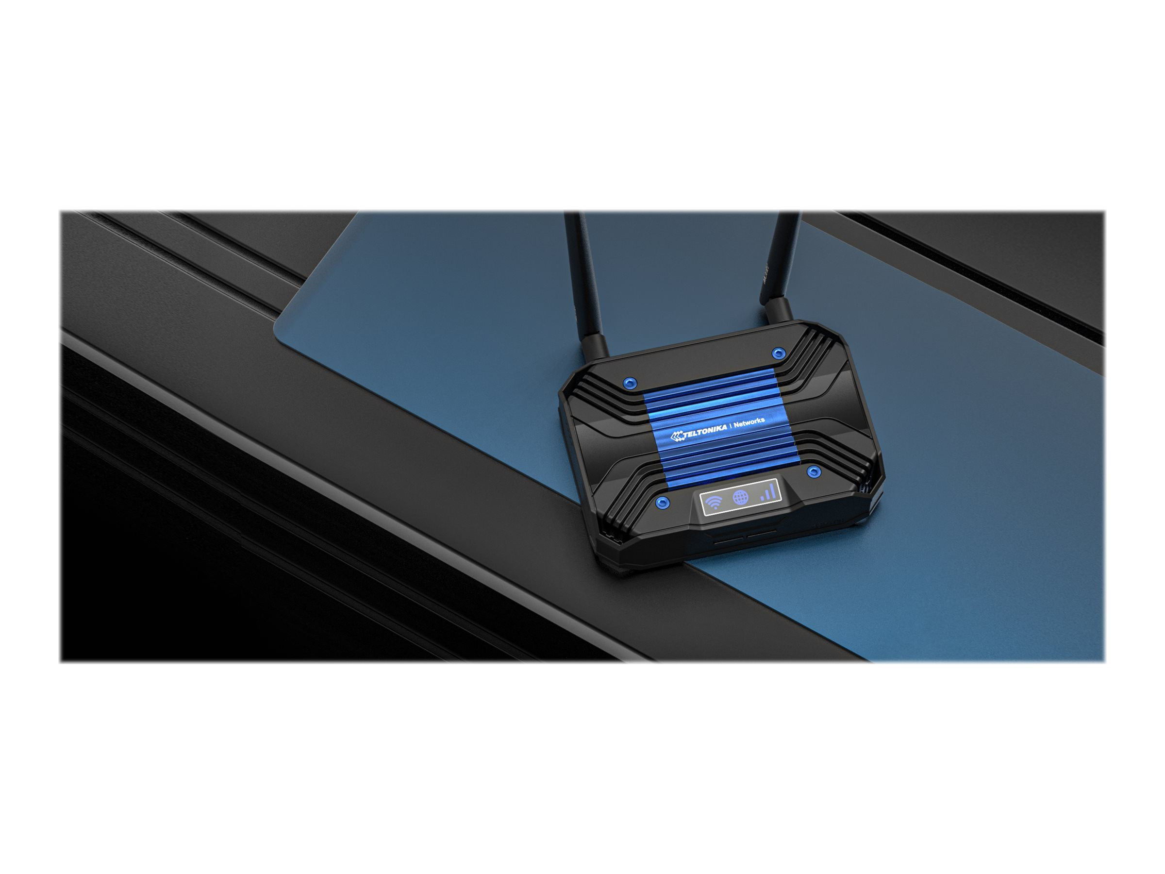 TELTONIKA 4G ROUTER FOR HOME USER TCR100