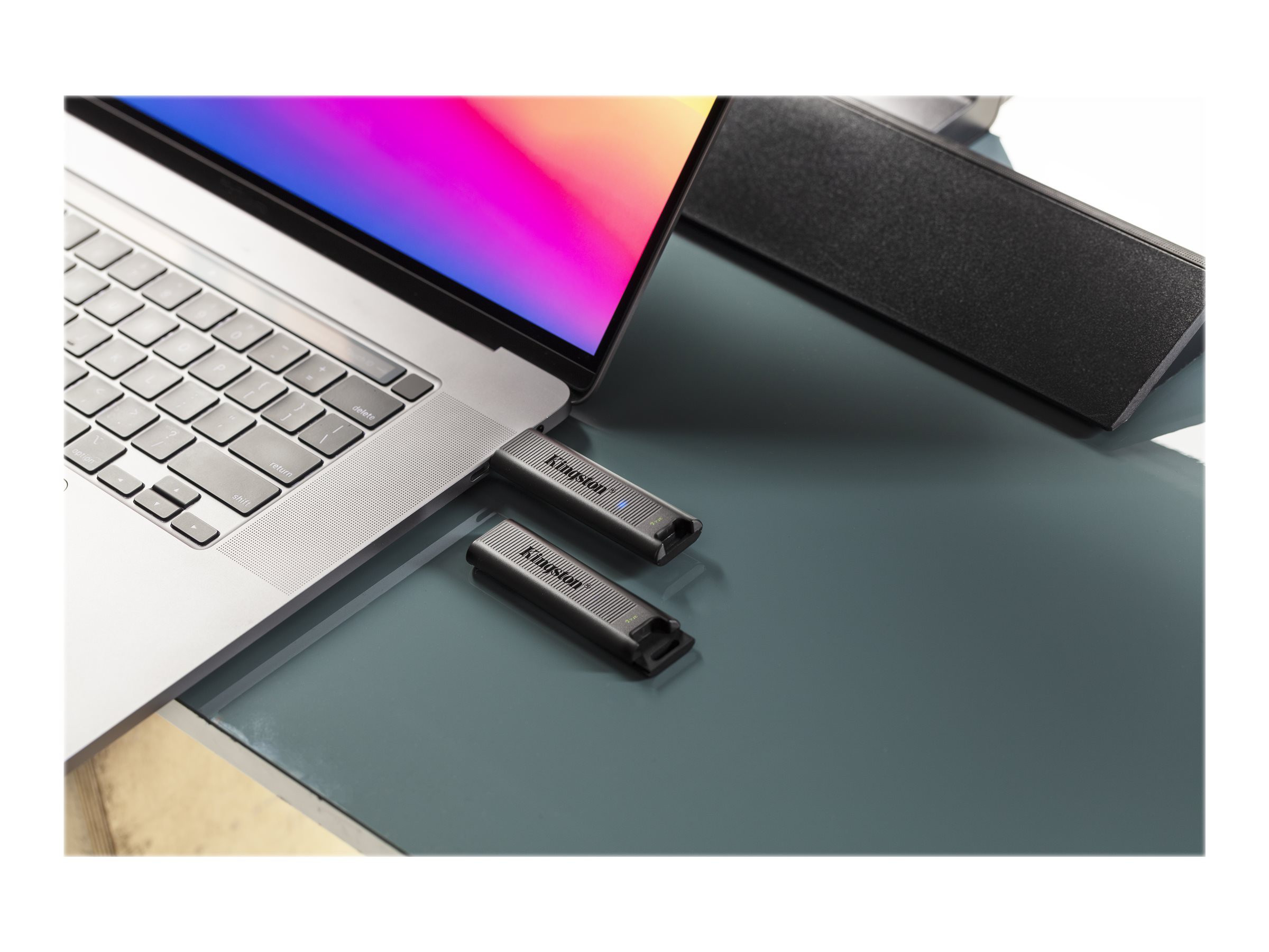 KINGSTON 1TB USB3.2 Gen 2 DataTraveler