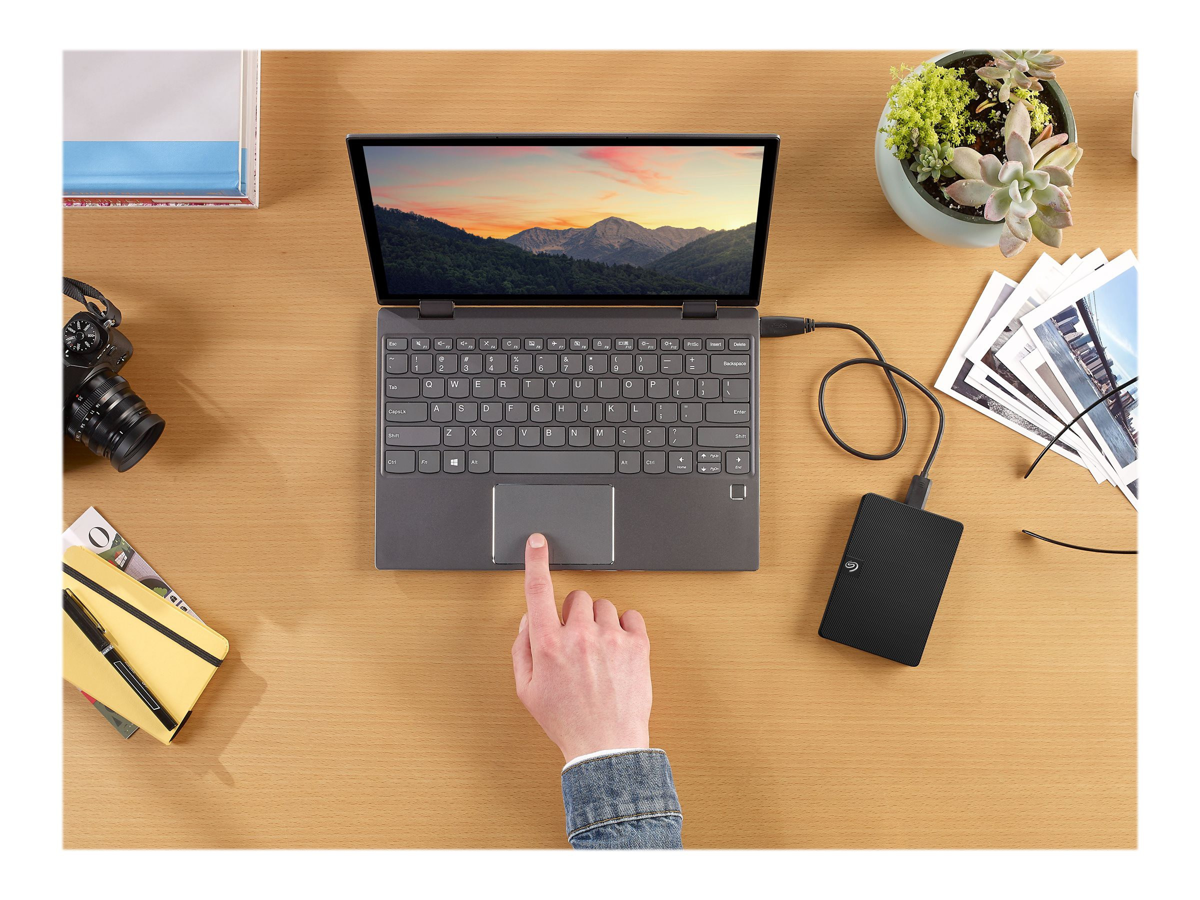 SEAGATE Expansion Portable 4TB HDD