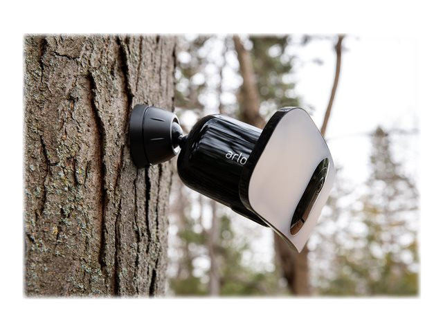 ARLO 2K Wire-Free Video Floodlight