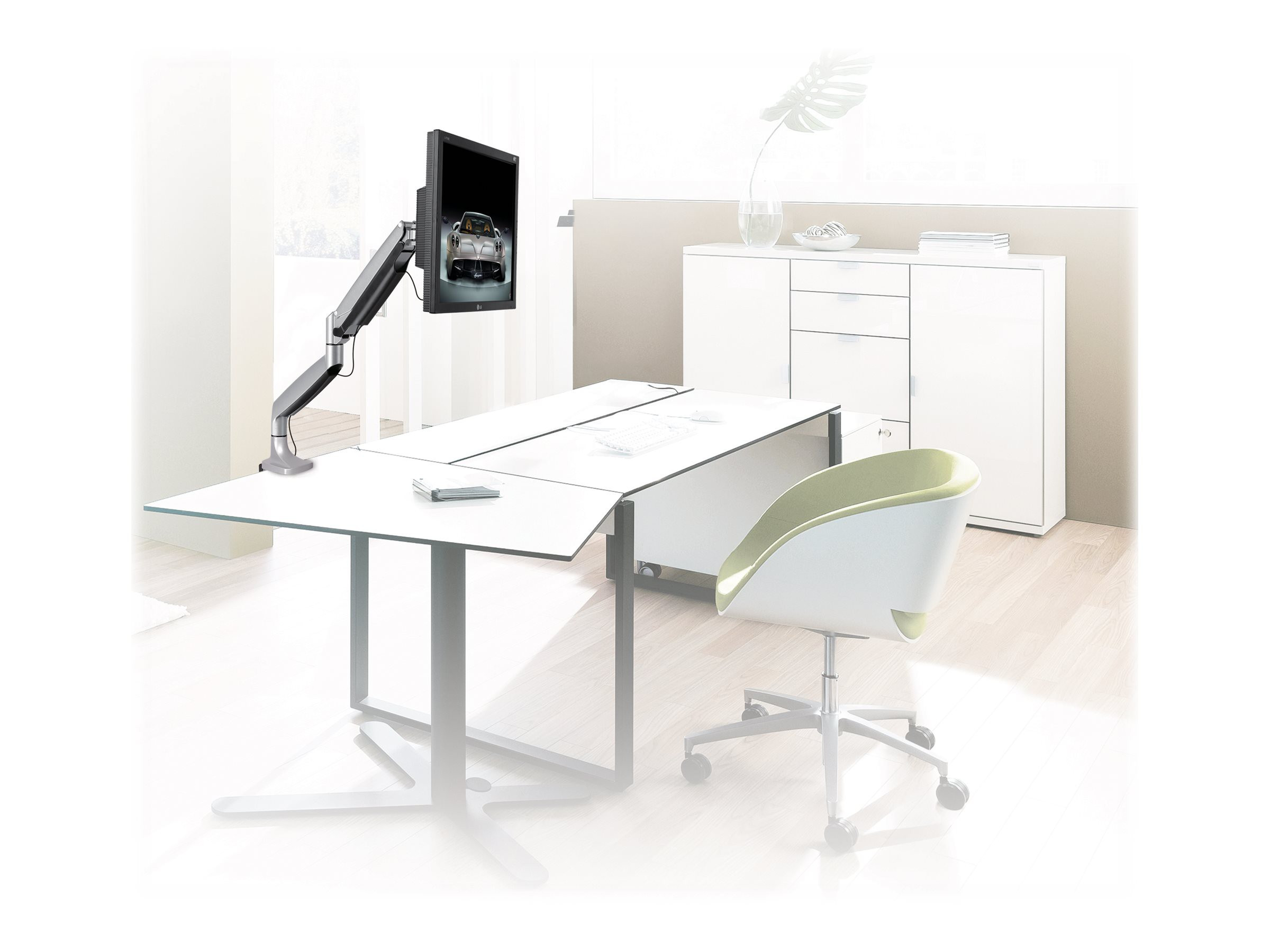 STARTECH Articulating Monitor Arm