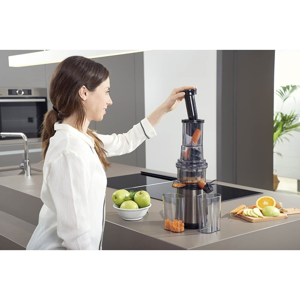 BLACK+DECKER Slow Juicer Brushed