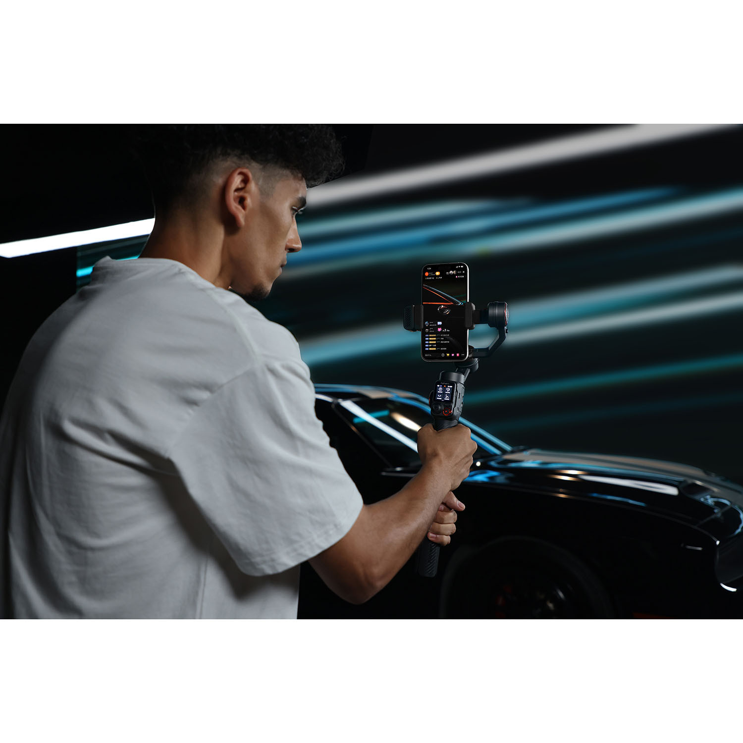 HOHEM Smartphone Gimbal iSteady M7 Black Kit with AI