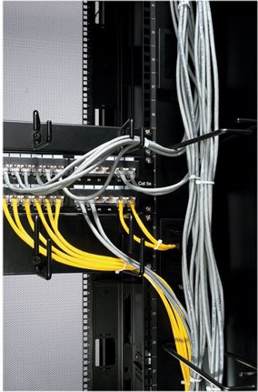 APC cableOrganizer 1U black