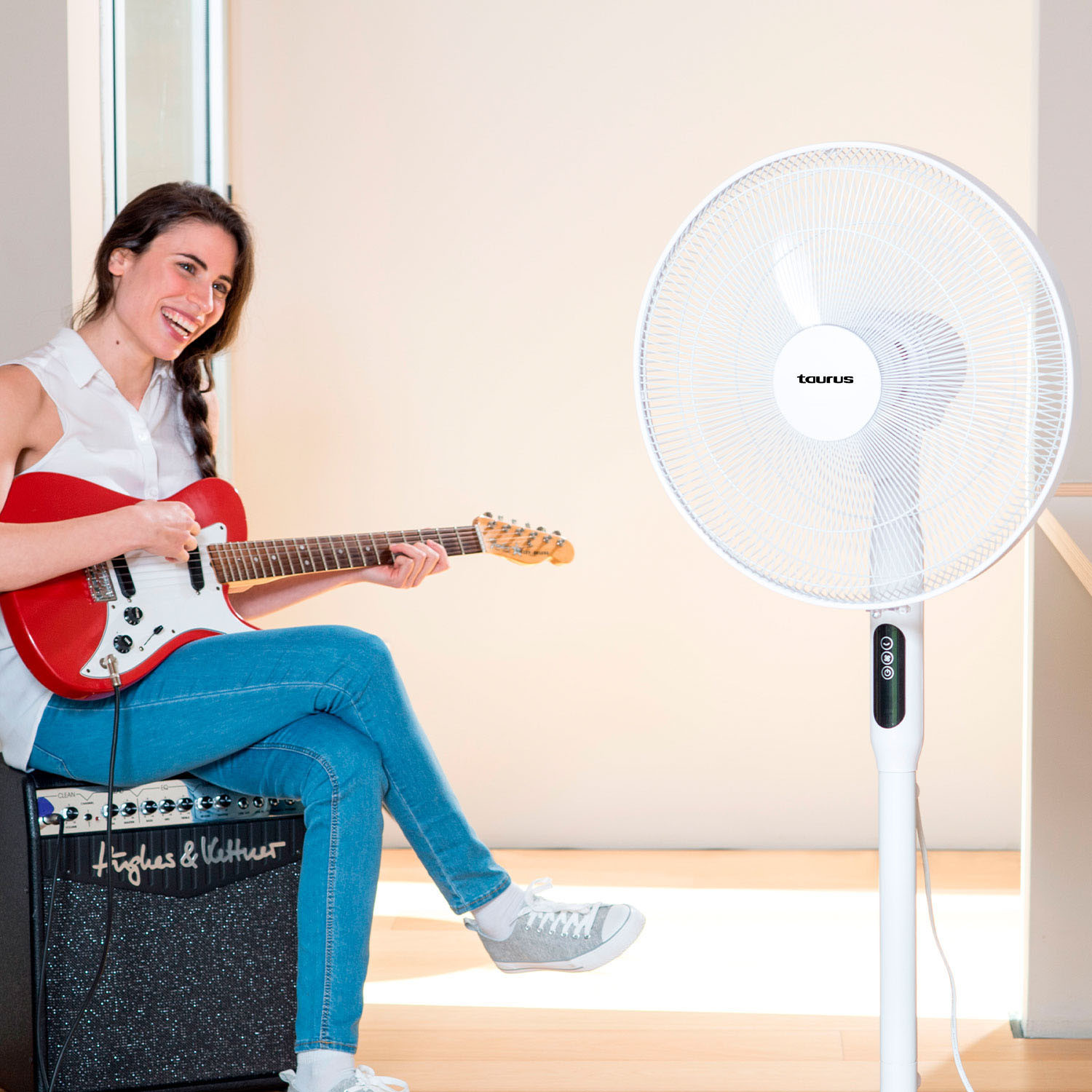 TAURUS Fan 40cm 3-In-1 Ice Brise White