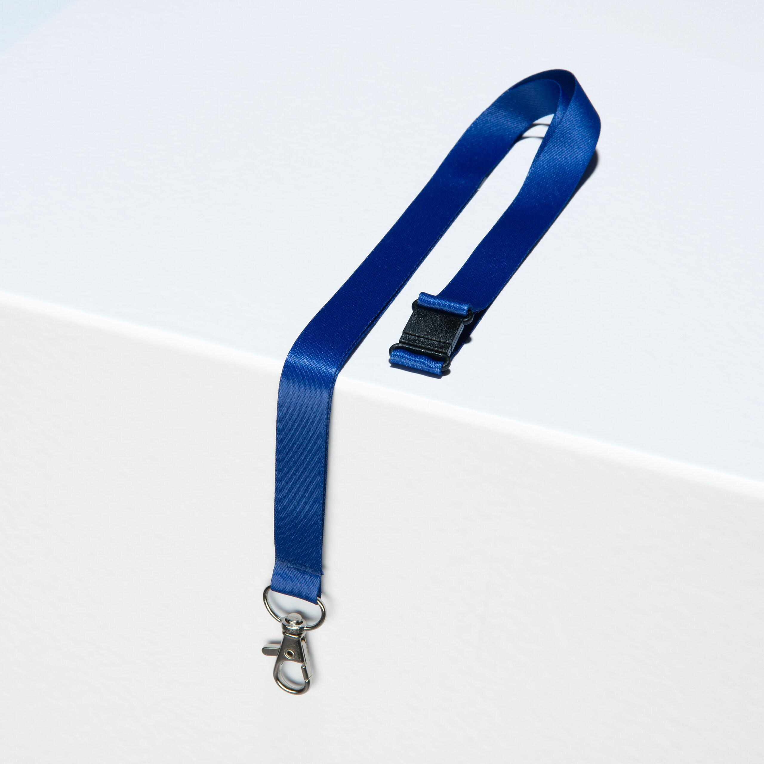BildeAVERY 4842B Lanyard w/trigger clip recycled blue (10)