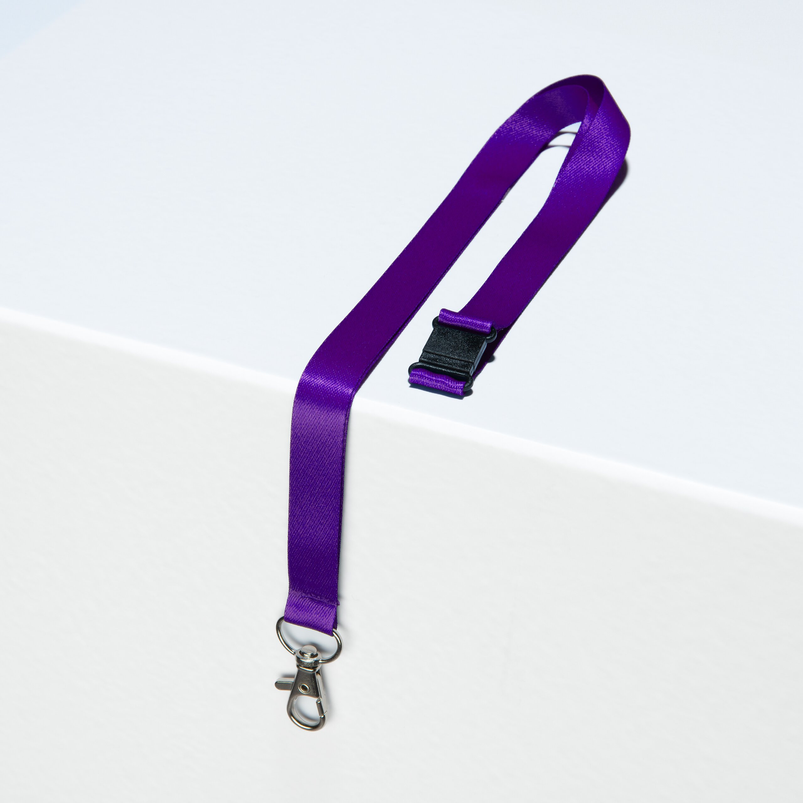BildeAVERY 4842P Lanyard w/trigger clip recycled purple (10)