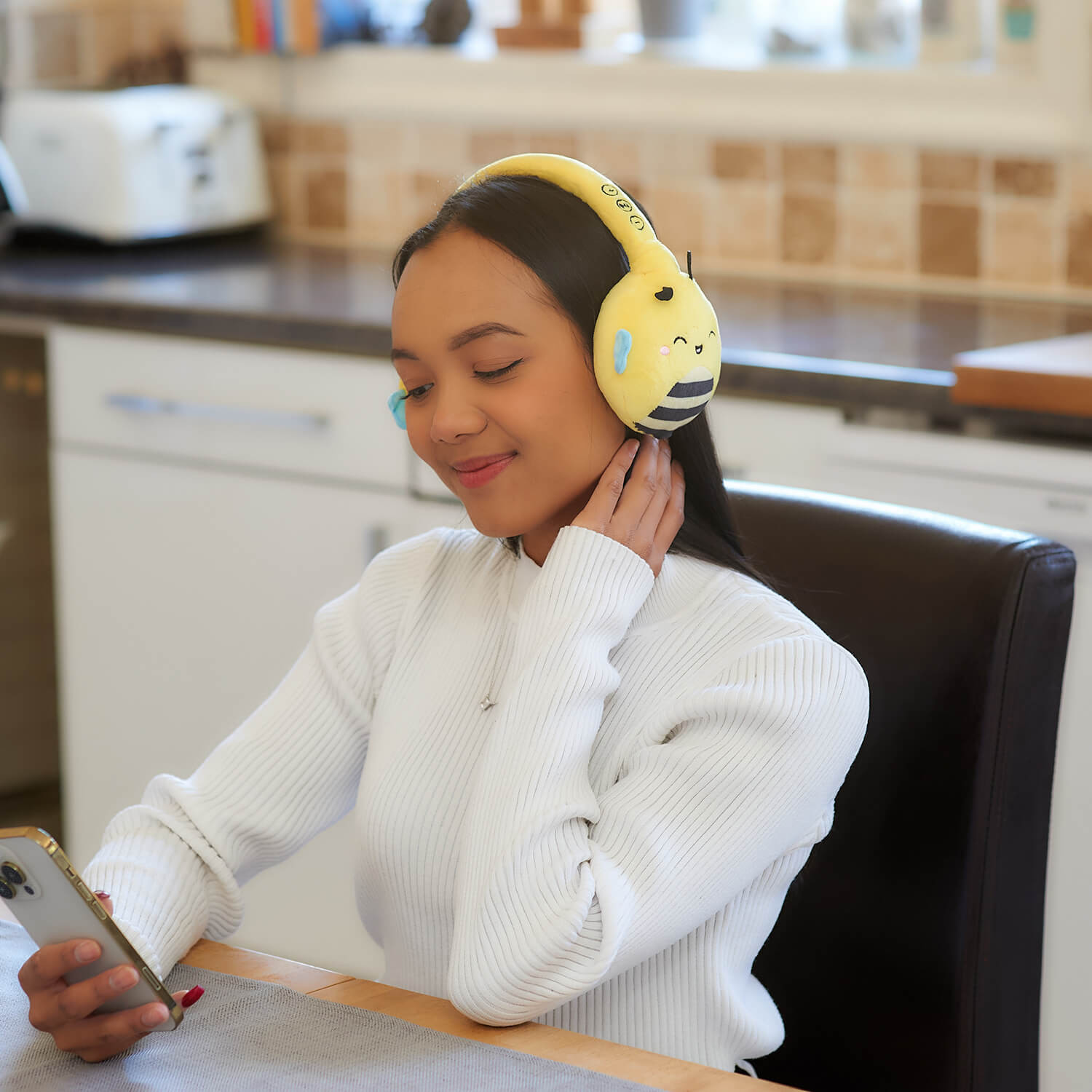 SQUISHMALLOWS Headphone Sunny Wireless On-Ear Sunny