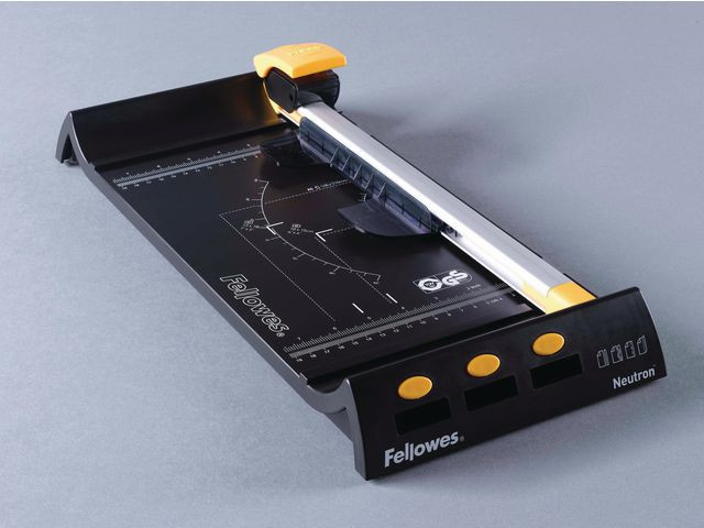 Skjæremaskin Fellowes Neutron A4
