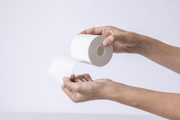 Continuous linerless roll white 80mmx51,8m (32)