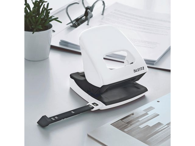 Leitz Hullemaskin  5008 2-hull/30 arkrk WOW hvit bl