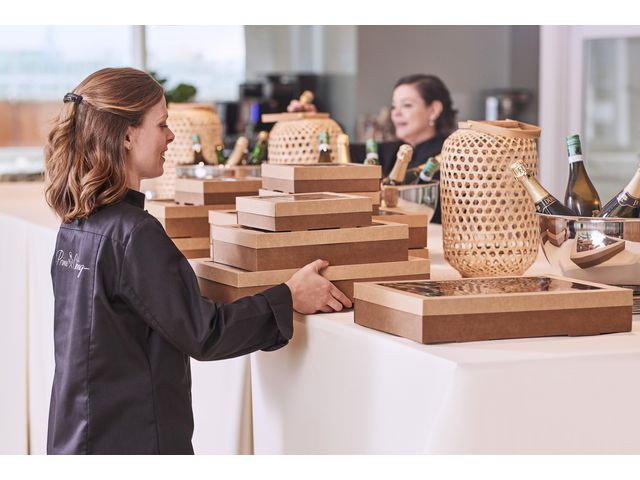 Lokk Duni Glance Cateringbrett 7,2L (100 stk)