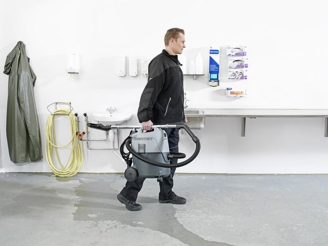 Våt/Tørrstøvsuger Nilfisk Vl200