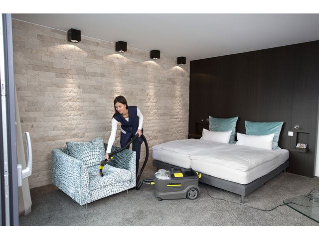 Teppe/Møbelrenser Kärcher Puzzi 10/1