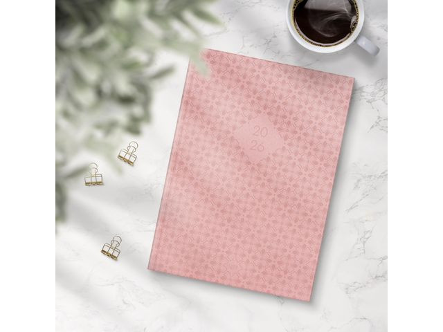 Sjefskalender Grieg A5 Imit. 2026 Rosa