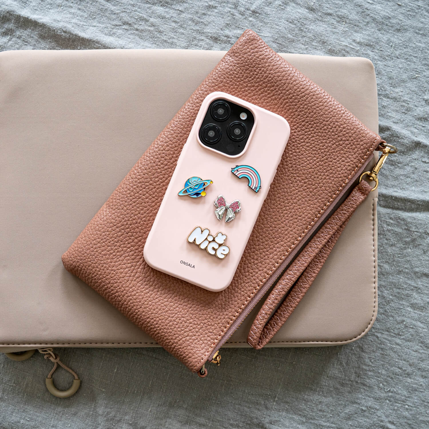 ONSALA Pimp your Phone Set.5 Metal and Plastic Charms 4pcs