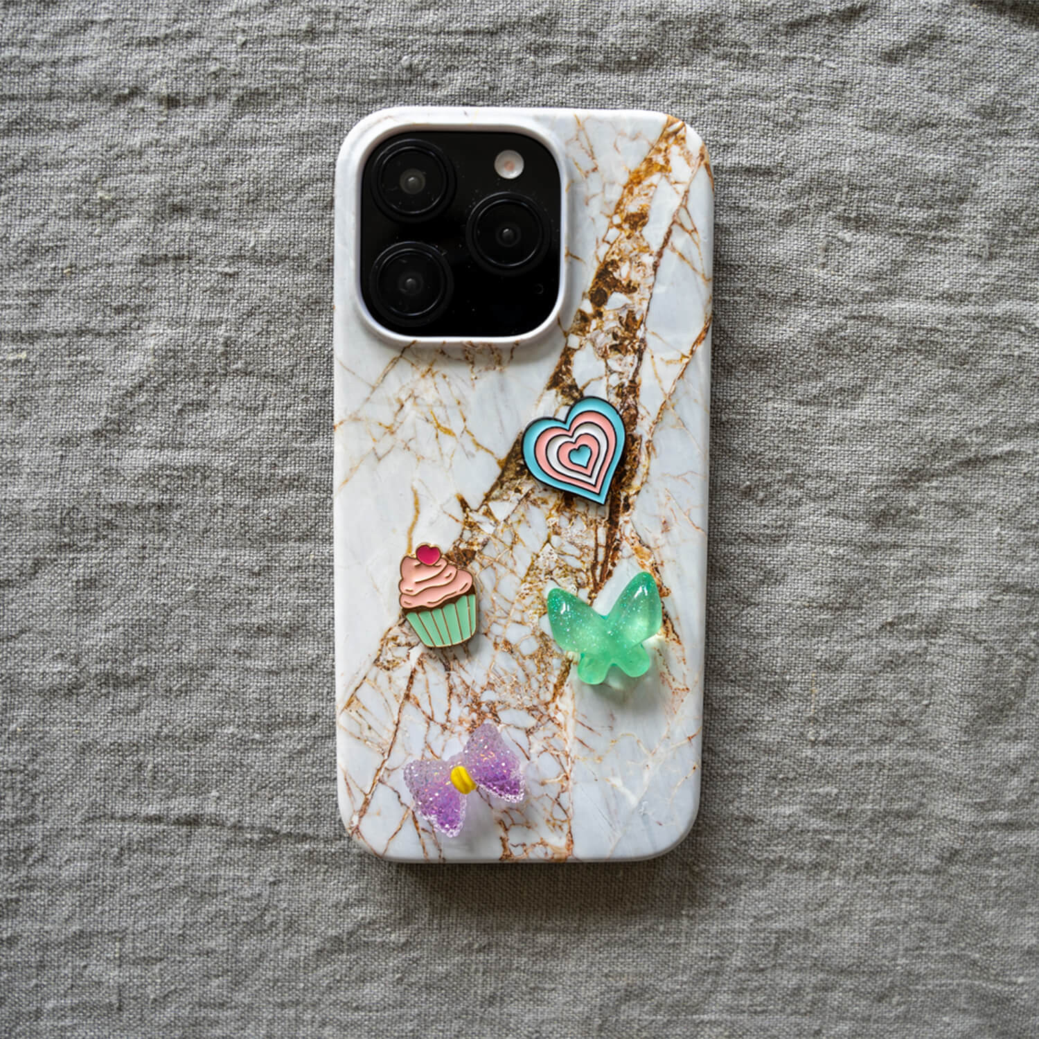 ONSALA Pimp your Phone Set.7 Metal and Plastic Charms 4pcs