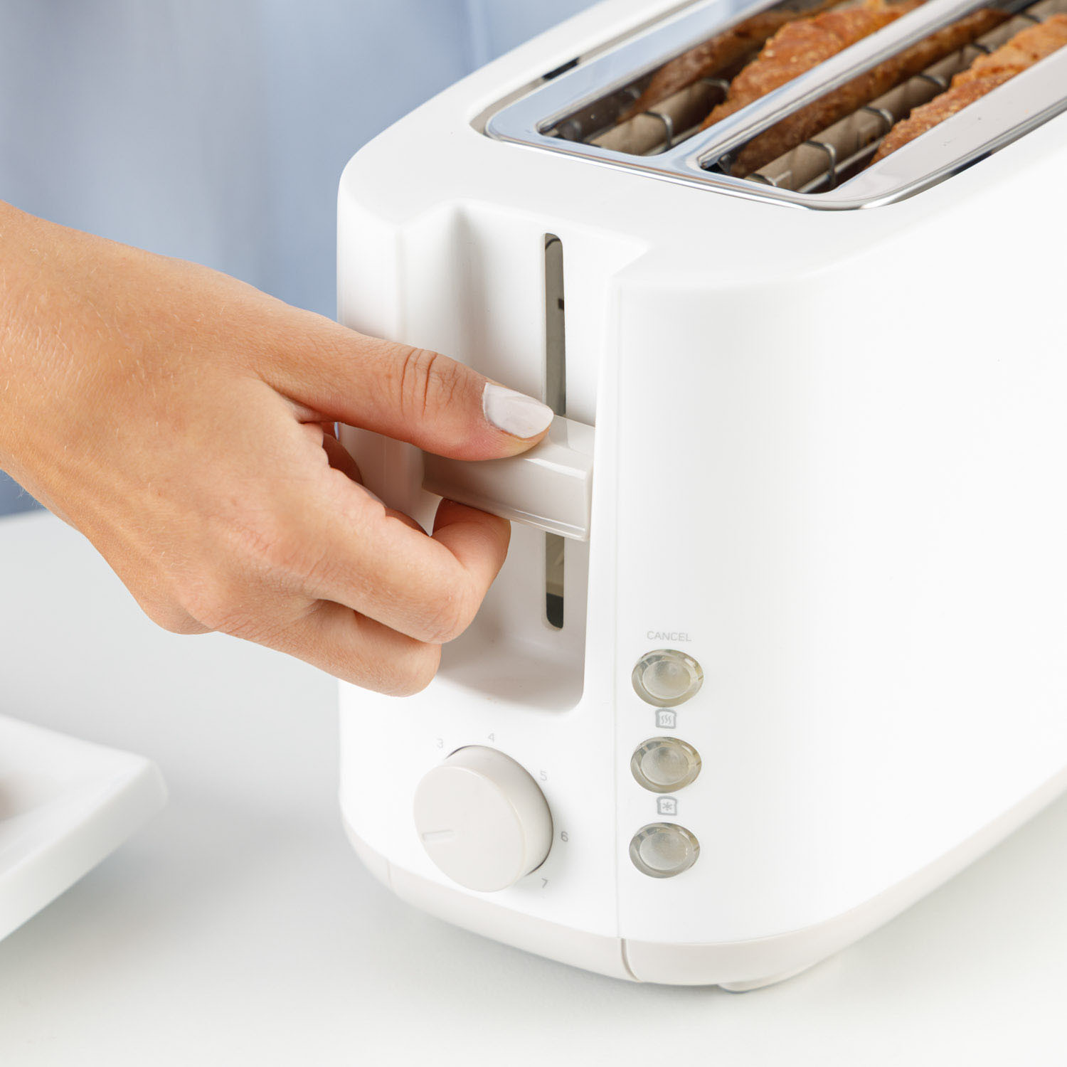 TAURUS Toaster Long Slot Toastissimo White