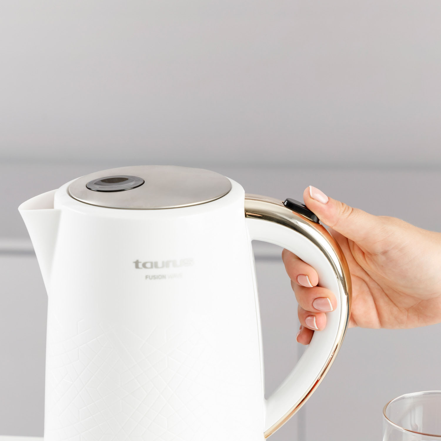 TAURUS Kettle 1,7L Fusion Wave White