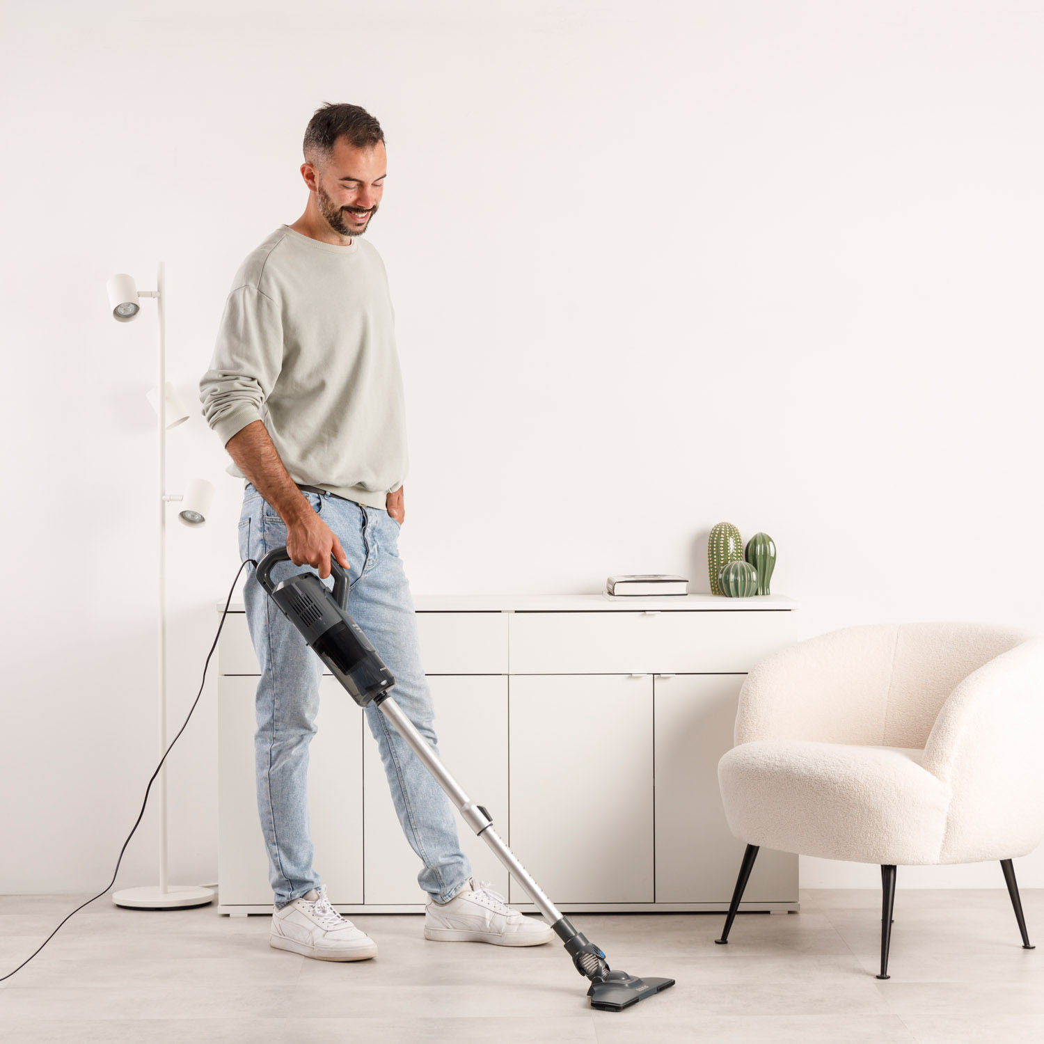 TAURUS Stick Vacuum Cleaner Corded Homeland Infinity