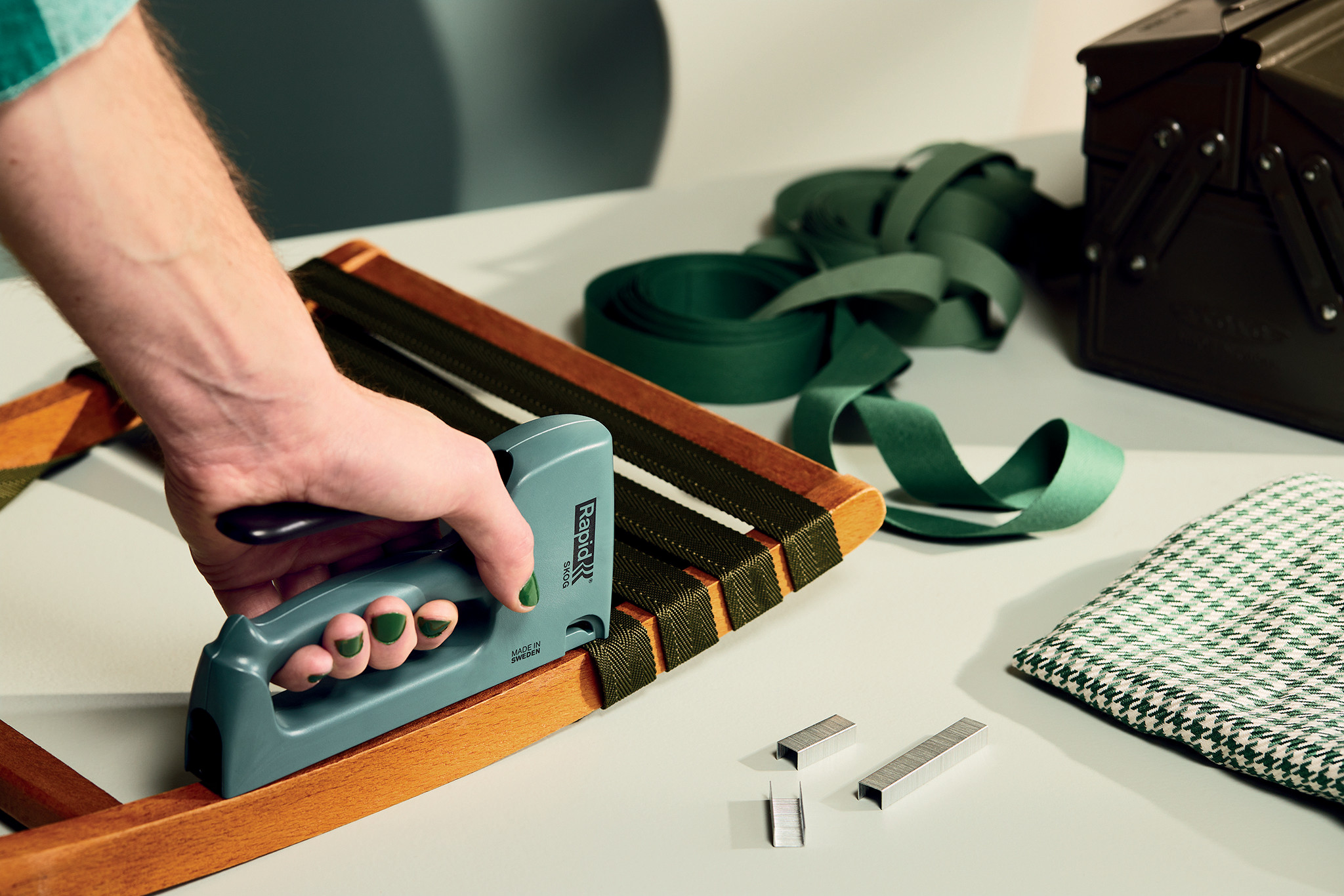 Rapid stapling gun R13 green blister