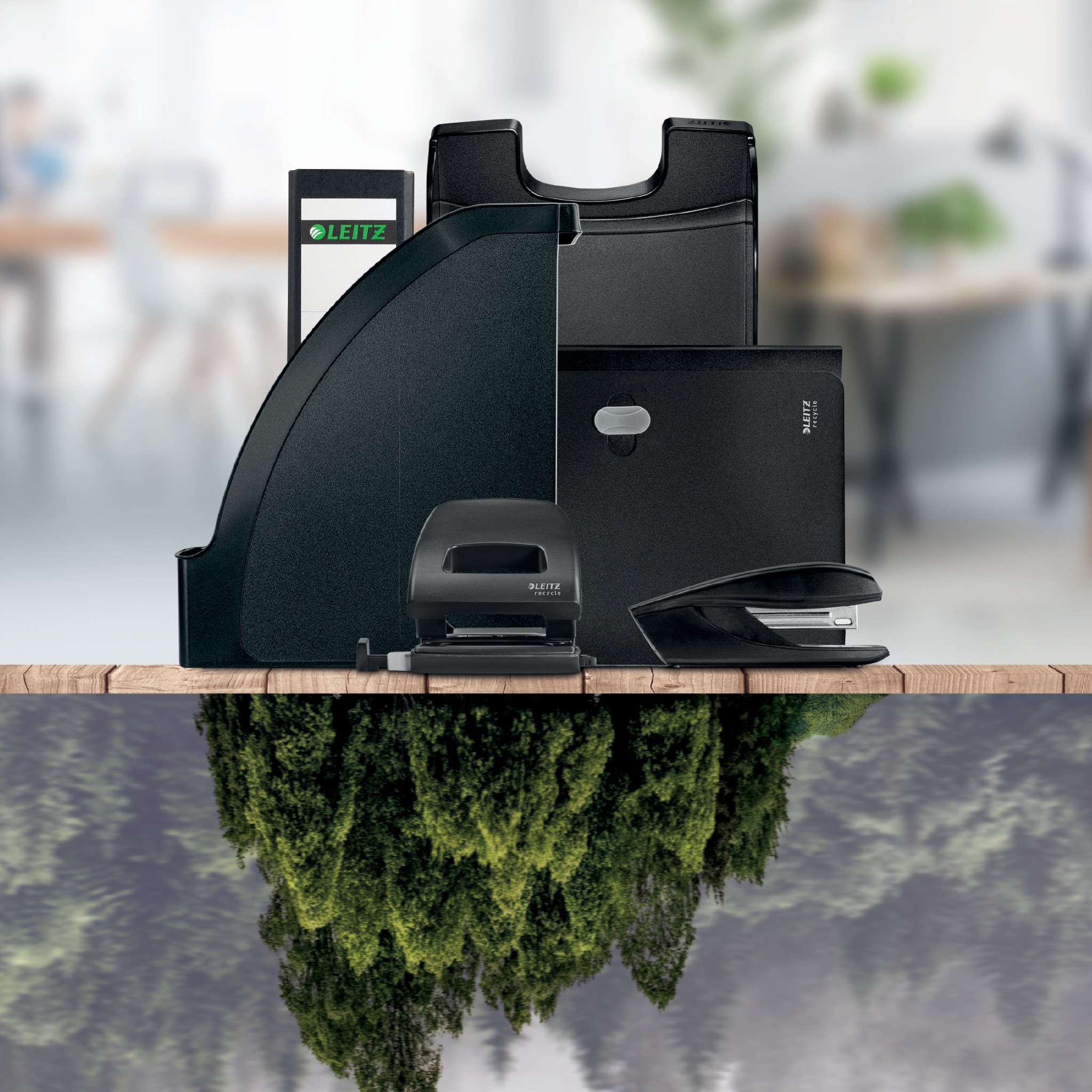 Stiftemaskin Leitz recycle 30 ark Sort