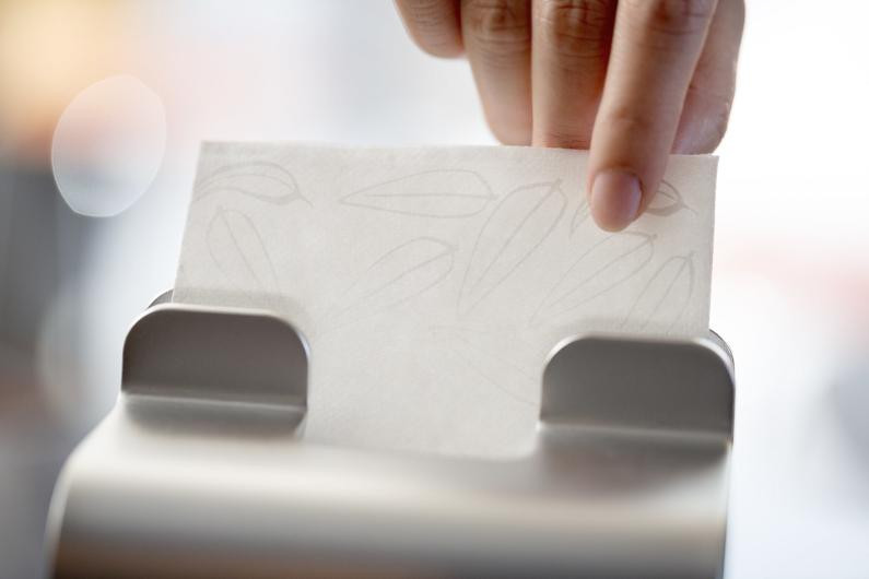 Serviettdispenser Tork N4 Aluminium