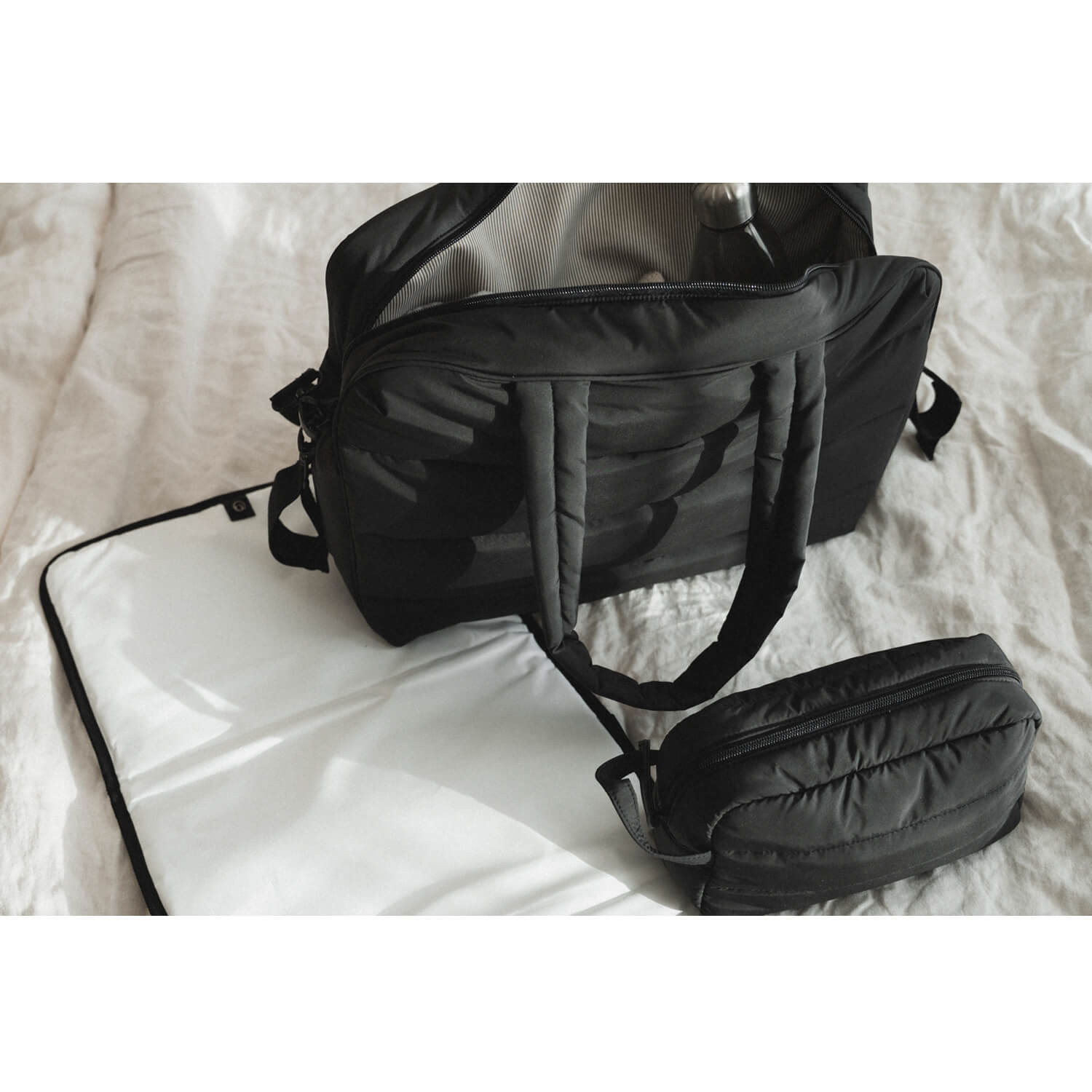 GOLLA Changing Bag Set Daisy Polyester Black