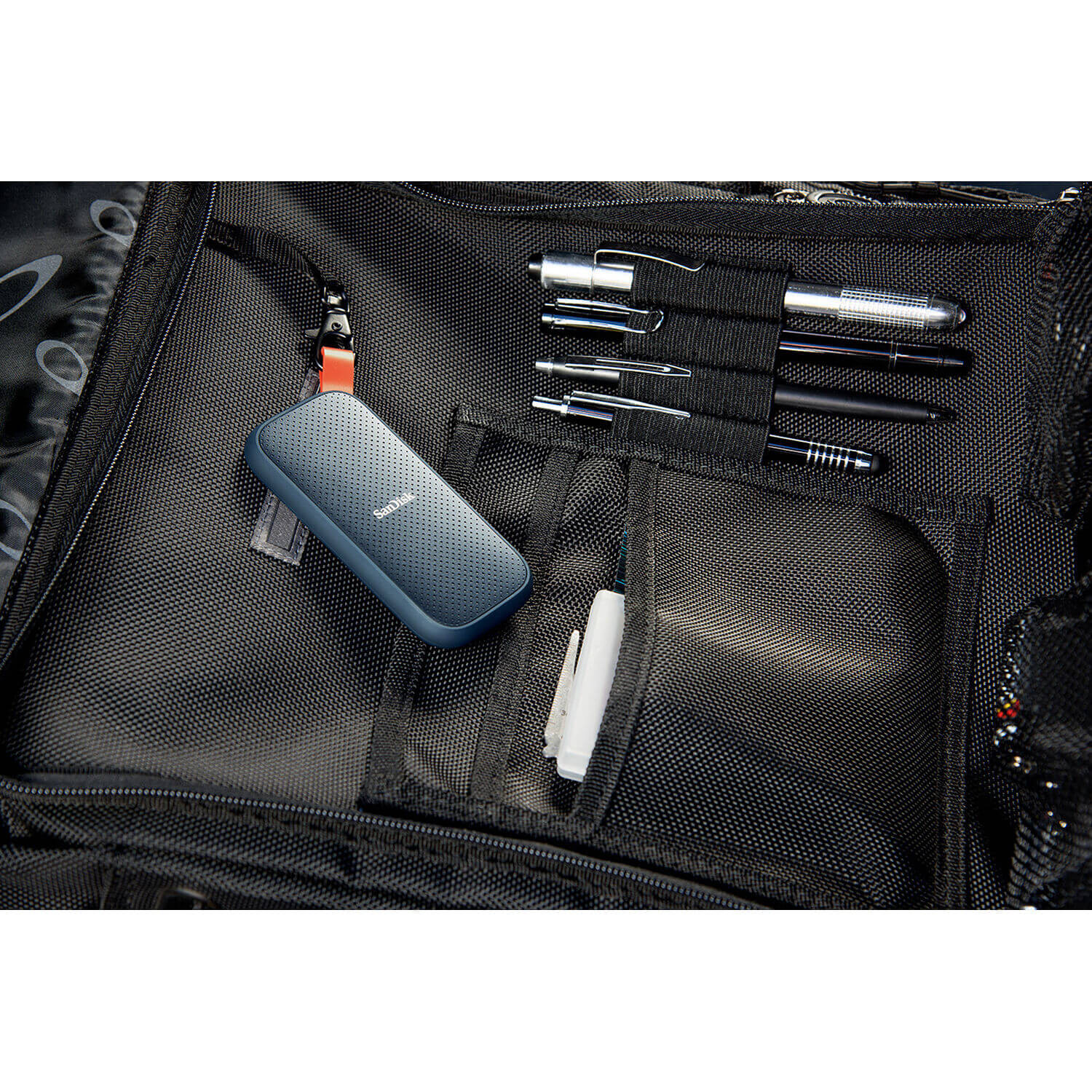 SANDISK Bärbar SSD 2TB up to 800MB/s