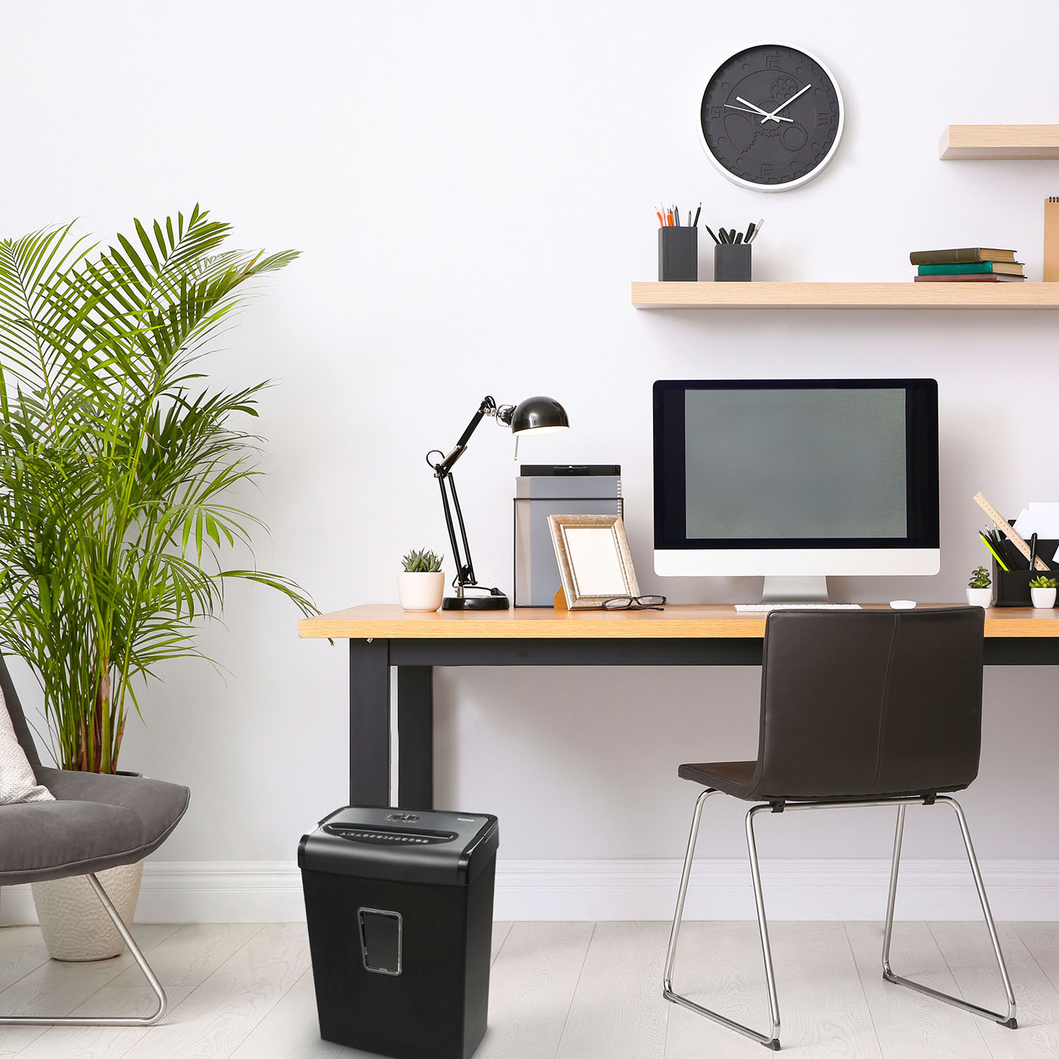 HAMA Paper Shredder Premium M8