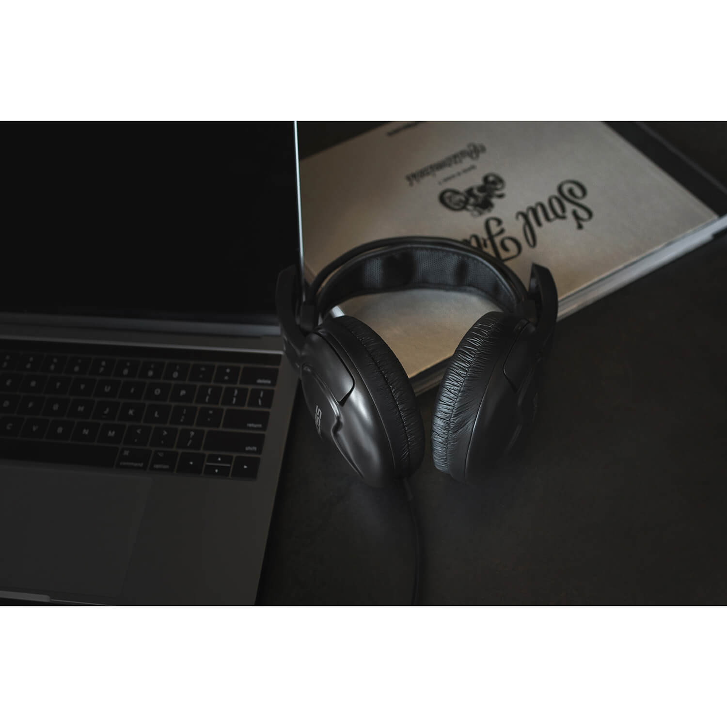 KOSS Headphone UR20 Wired Black