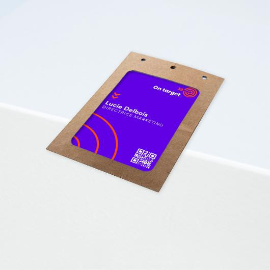 Navneskiltholder i papp XL 105x148mm (50)