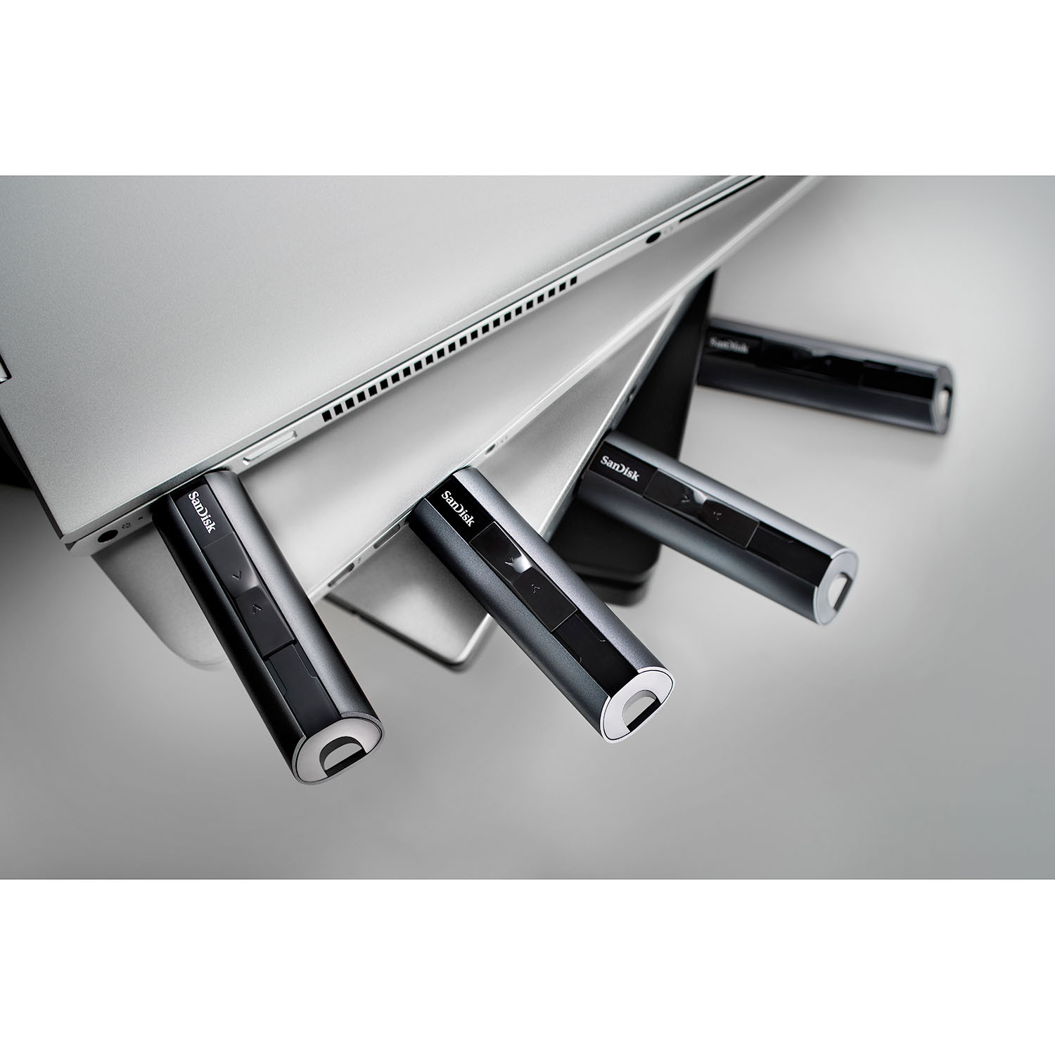 SANDISK USB-minne Extreme 3.2 PRO 128GB SSD-hastighet 420MB/s Skrive 380MB/s Lese